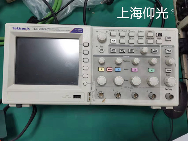 ̩��ʾ������Yλ�Ʋ�����Ҋ����,̩��ʾ������Yλ�Ʋ����z�޷���