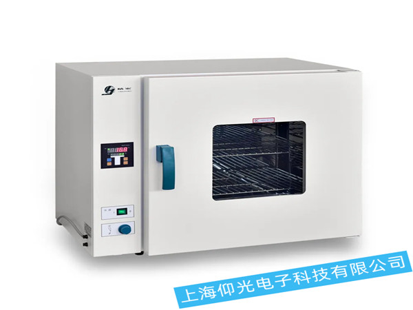 ���{���r��S��